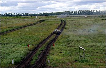 16 августа 2006 г., Алейск   Плановые занятия воинов-контрактников 122-ой алейской мотострелковой дивизии.