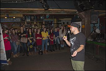 Денис Колесников лидер проекта "Кураж-Бамбей" в Барнауле.    © Амител. Вячеслав Мельников.