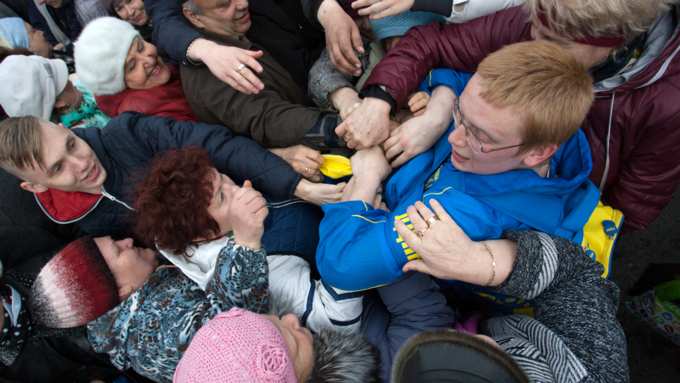 12 апрель 2016 г., Барнаул &copy; Амител Вячеслав Мельников   "Барнаульская Ходынка". Как барнаульцы встретили поезд ЛДПР. Фоторепортаж