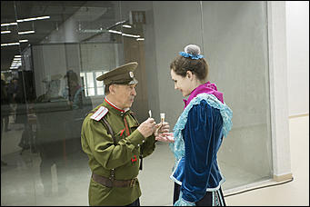 23.04.2017   Песни, танцы, ностальжи: фестиваль "Легенды Ретро FM" в Новосибирске