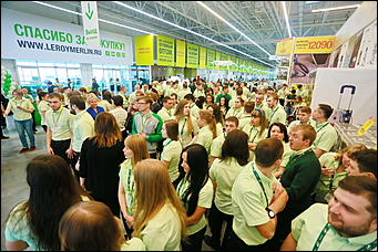 22 марта, 2017 года, Барнаул Как открывали второй гипермаркет "Леруа Мерлен" в Барнауле