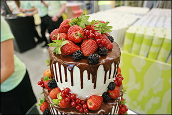 22 марта, 2017 года, Барнаул Как открывали второй гипермаркет "Леруа Мерлен" в Барнауле