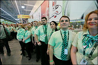 22 марта, 2017 года, Барнаул Как открывали второй гипермаркет "Леруа Мерлен" в Барнауле