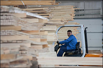 23 ноябрь 2016 г., Барнаул © Амител Вячеслав Мельников   Фоторепортаж с современного деревоперерабатывающего производства