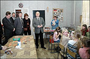 12 декабря 2006 г., Барнаул   В здании кинотеатра разместят центр детского творчества