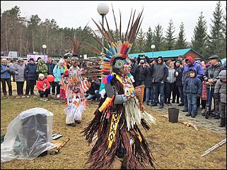 2.05.2019   Снег, цветущий маральник и безудержное веселье: на Алтае открыли летний турсезон