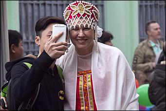 15 март 2016 г., Барнаул © Екатерина Шевырева Блины и сарафаны: как прошла масленица во Вьетнаме?