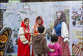 15 март 2016 г., Барнаул © Екатерина Шевырева Блины и сарафаны: как прошла масленица во Вьетнаме?