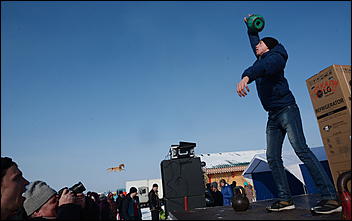 18 февраля, Новотырышкино   22 тысячи блинов и масленичный столб: как Масленица выгоняла зиму на Алтае