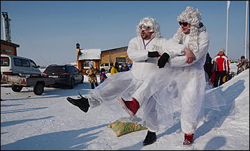 18 февраля, Новотырышкино   22 тысячи блинов и масленичный столб: как Масленица выгоняла зиму на Алтае