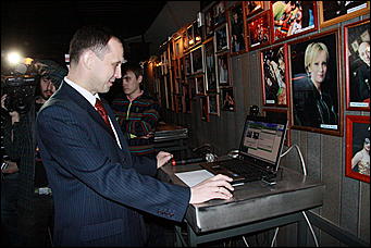 08 декабря 2010 г., Барнаул   «МегаФон» и Alcatel-Lucent запустили в Алтайском крае сеть 3,75G