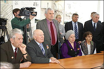 3 апреля 2007 г., Барнаул   В Барнауле одобрили проект Мемориального комплекса на Власихинском кладбище