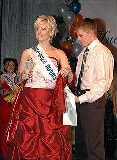 30 июня 2006 г., Барнаул   Мисс Почта Алтайского края-2006