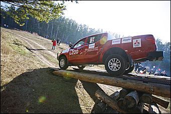 15 октября 2011г. Борзовая заимка   Автопикник с внедорожниками с Mitsubishi!