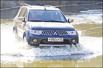15 октября 2011г. Борзовая заимка   Автопикник с внедорожниками с Mitsubishi!