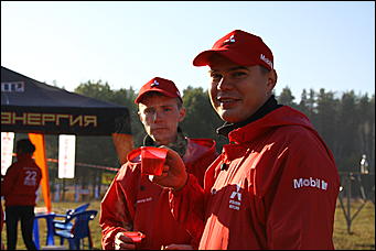 15 октября 2011г. Борзовая заимка   Автопикник с внедорожниками с Mitsubishi!