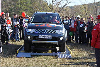 15 октября 2011г. Борзовая заимка   Автопикник с внедорожниками с Mitsubishi!