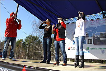 15 октября 2011г. Борзовая заимка   Автопикник с внедорожниками с Mitsubishi!