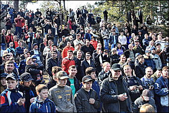 24 апреля 2010 г., Барнаул   "Апрельский кураж" от АКОО «Алтай off road» и  официального дилера Mitsubishi в Алтайском крае - Автоцентра АНТ.