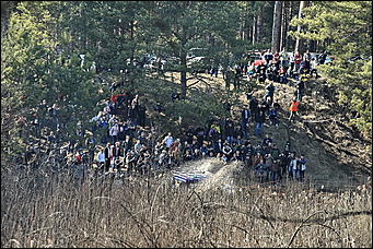 24 апреля 2010 г., Барнаул   "Апрельский кураж" от АКОО «Алтай off road» и  официального дилера Mitsubishi в Алтайском крае - Автоцентра АНТ.