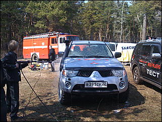 24 апреля 2010 г., Барнаул   "Апрельский кураж" от АКОО «Алтай off road» и  официального дилера Mitsubishi в Алтайском крае - Автоцентра АНТ.