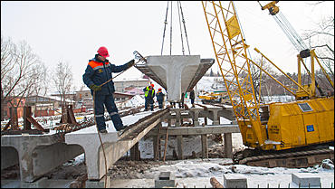 2 января 2015. Барнаул.  © Амител Вячеслав Мельников   Как проходит реконструкция двух мостов через Барнаулку? Фоторепортаж 