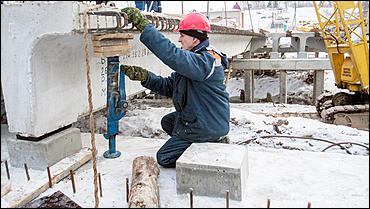 2 января 2015. Барнаул.  © Амител Вячеслав Мельников   Как проходит реконструкция двух мостов через Барнаулку? Фоторепортаж 