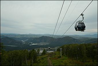 11 сентябрь 2019 г   Не хуже чем в Сочи. На курорте "Манжерок" открыли скоростную канатную дорогу