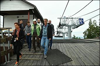 11 сентябрь 2019 г   Не хуже чем в Сочи. На курорте "Манжерок" открыли скоростную канатную дорогу