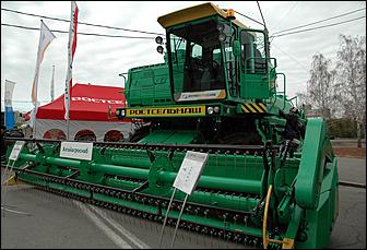 24 октября 2006 г., Барнаул   Крупнейшая в Сибири агровыставка Алтайская нива-2006 (фоторепортаж с открытия)