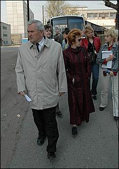 18 мая 2006 г, Барнаул   <P>Субботники в Банауле: итоги и проблемы (выездное совещание мэра Барнаула Владимира Колганова</P>