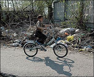 18 мая 2006 г, Барнаул   <P>Субботники в Банауле: итоги и проблемы (выездное совещание мэра Барнаула Владимира Колганова</P>