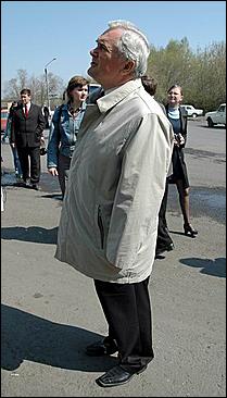 18 мая 2006 г, Барнаул   <P>Субботники в Банауле: итоги и проблемы (выездное совещание мэра Барнаула Владимира Колганова</P>