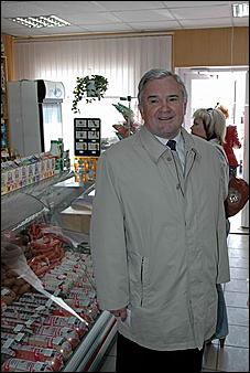 18 мая 2006 г, Барнаул   <P>Субботники в Банауле: итоги и проблемы (выездное совещание мэра Барнаула Владимира Колганова</P>