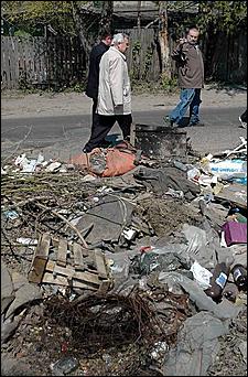 18 мая 2006 г, Барнаул   <P>Субботники в Банауле: итоги и проблемы (выездное совещание мэра Барнаула Владимира Колганова</P>