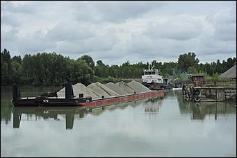 30 июня 2017   Дноуглубительные работы на реке Катунь