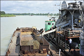 30 июня 2017   Дноуглубительные работы на реке Катунь