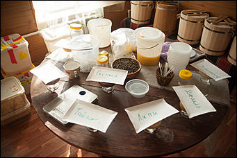 26 июля 2017 г., п Новый   Как французы алтайский мёд пробовали