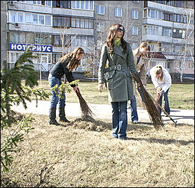 12 апреля 2007 г., Барнаул   В Барнауле прошел "чистый четверг"