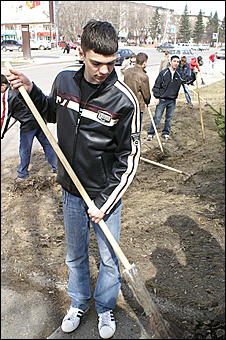 12 апреля 2007 г., Барнаул   В Барнауле прошел "чистый четверг"