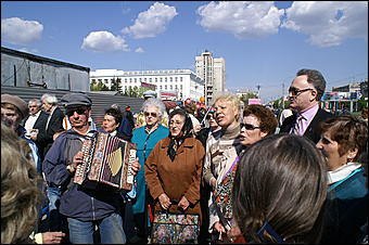 1 мая 2007 г., Барнаул   Первомайская демонстрация в Барнауле