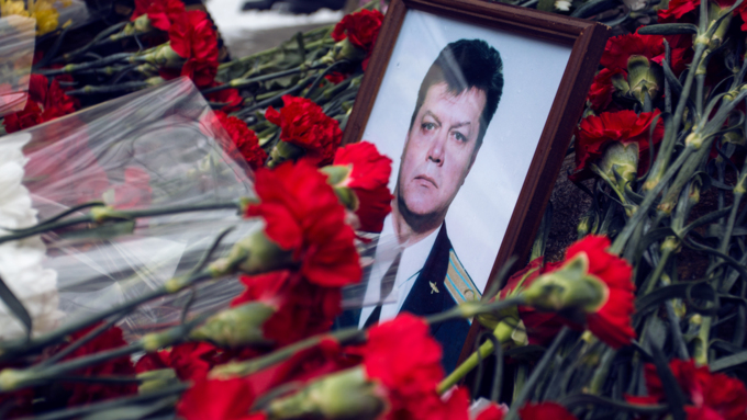 13 февраль 2016 г., Барнаул &copy; Амител Вячеслав Мельников    На родине Героя России Пешкова открыли мемориальную доску с его именем 