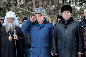 13 февраль 2016 г., Барнаул © Амител Вячеслав Мельников    На родине Героя России Пешкова открыли мемориальную доску с его именем 