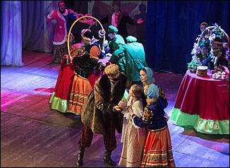 1 декабрь 2016 г., Барнаул   Танцы вместо слов: в филармонии Алтайского края представили спектакль "Петрушка" по знаменитому балету Игоря Стравинского