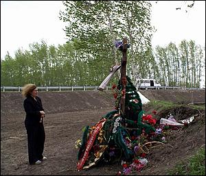 26 мая 2006 г, с. Плешково   Строительство мемориала на месте гибели Михаила Евдокимова