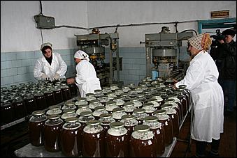 5 декабря 2006 г., Барнаул   Рабочая поездка главы администрации Алтайского края Александра Карлина в Поспелихинский район