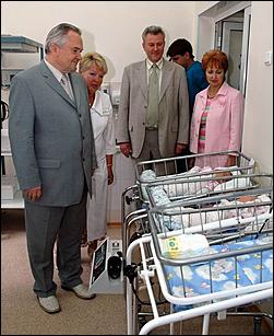 16 июня 2006 г. Барнаул   Открытие отделения реанимации и интенсивной терапии Роддома №2