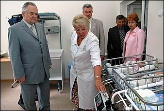 16 июня 2006 г. Барнаул   Открытие отделения реанимации и интенсивной терапии Роддома №2