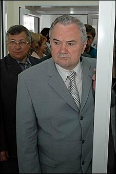 16 июня 2006 г. Барнаул   Открытие отделения реанимации и интенсивной терапии Роддома №2