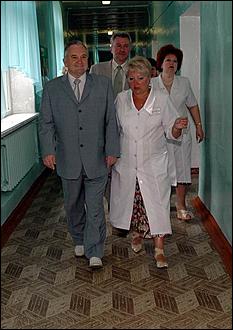 16 июня 2006 г. Барнаул   Открытие отделения реанимации и интенсивной терапии Роддома №2